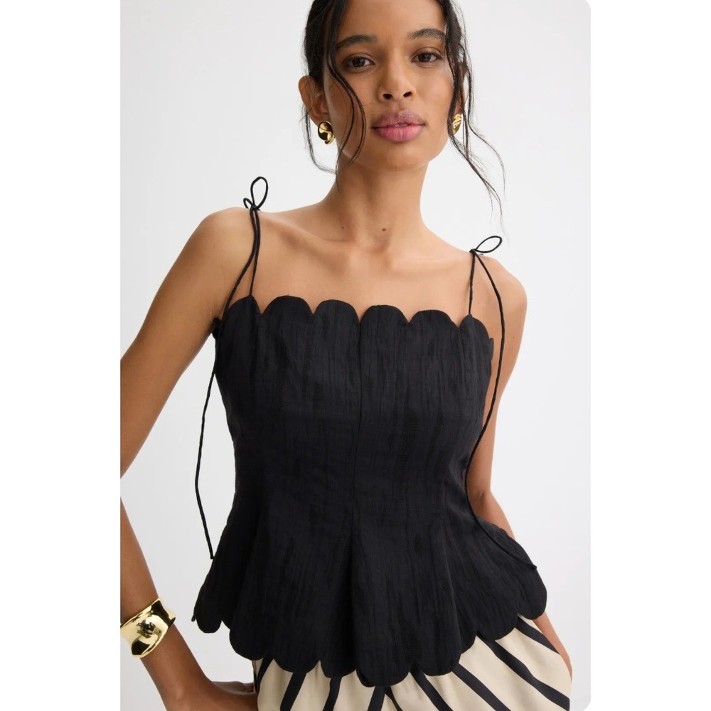 Hofmann Copenhagen Yara Top Black Scalloped Tie Shoulder Womens Sz 42 / 10 US